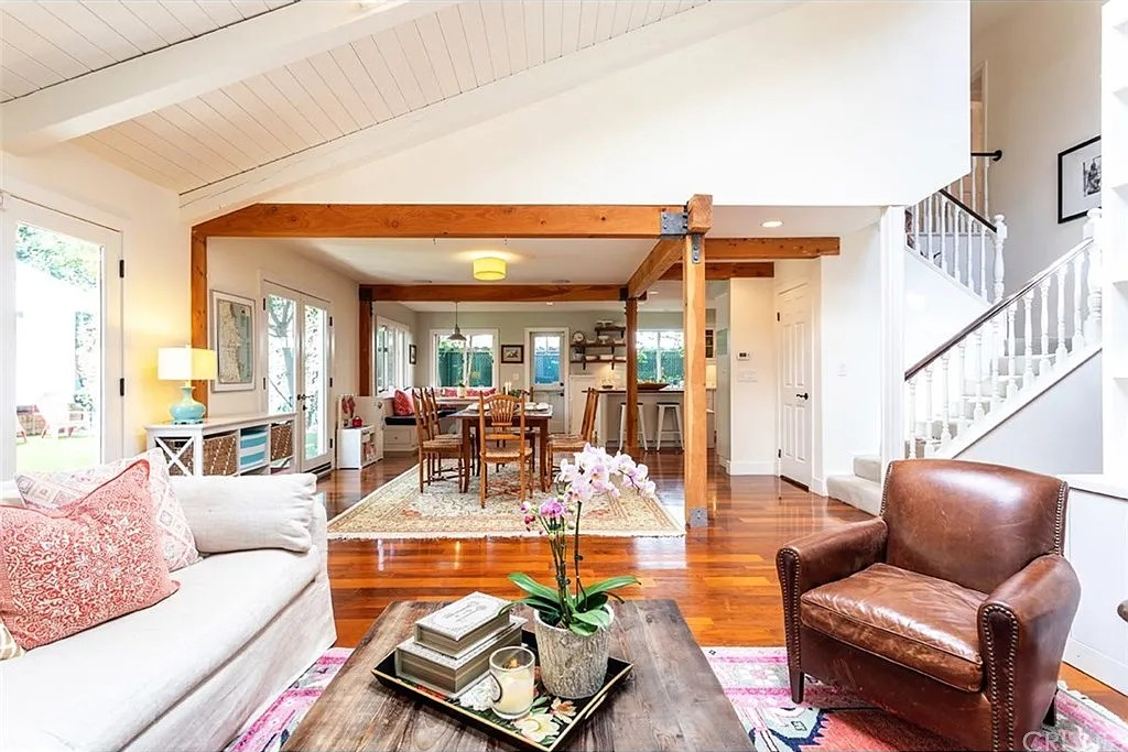 12807 Milbank St #1 - Photo 4 of 40