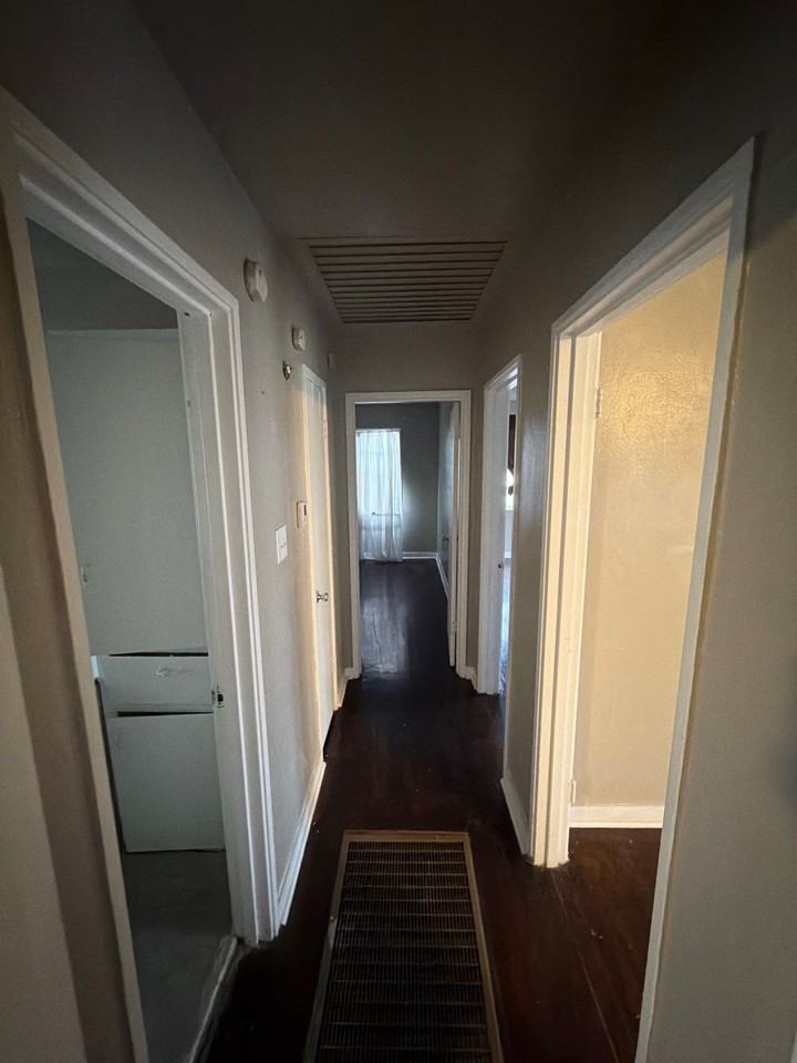 3018 Oak Forest Dr #1 - Photo 7 of 10