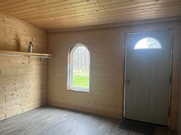 2824 E 3 Mile Rd #1 - Photo 3 of 24