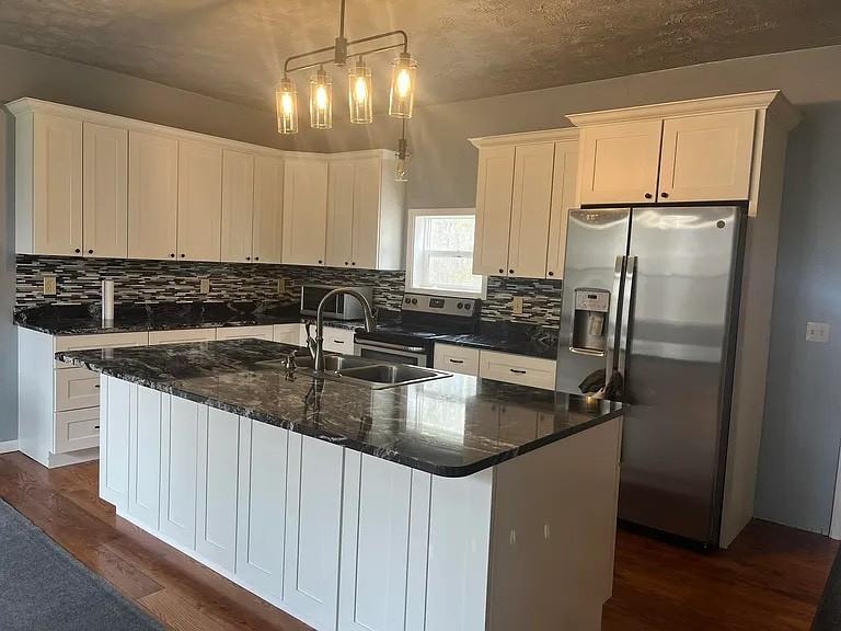 2824 E 3 Mile Rd #1 - Photo 6 of 24