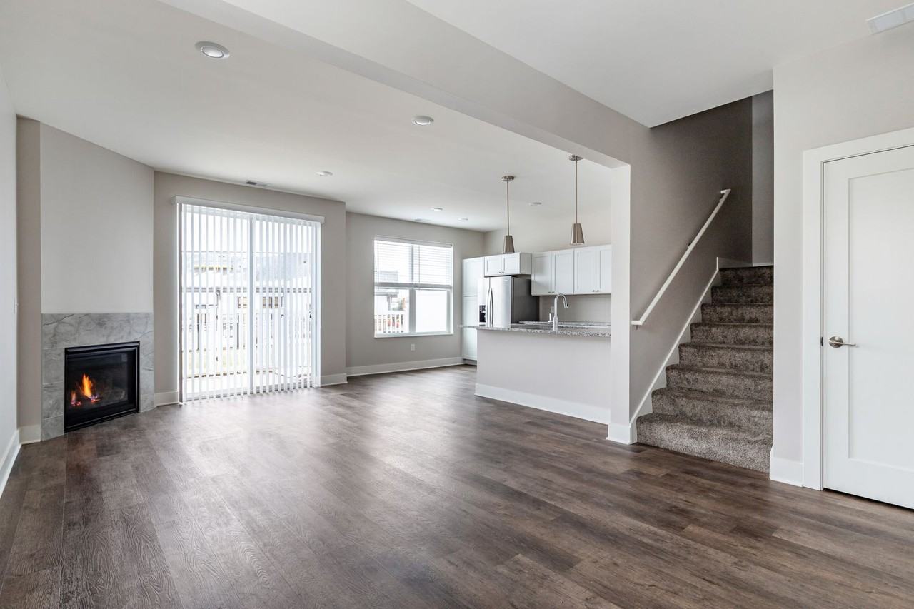 Wilson Crossings Townhomes - Photo 4 of 51