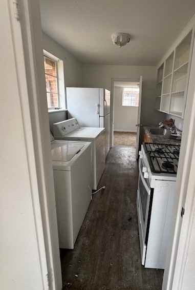 2915 N Glencoe St #1 - Photo 2 of 18