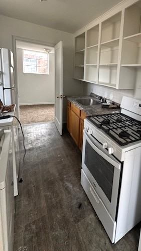 2915 N Glencoe St #1 - Photo 3 of 18