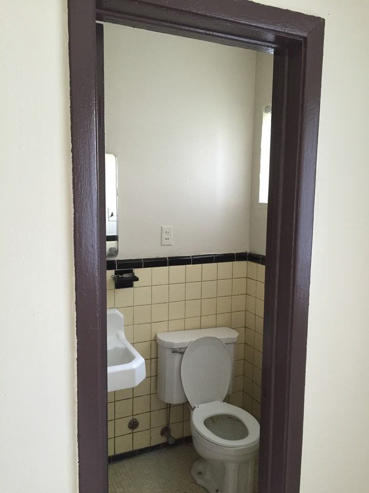 10201 Plymouth RdApt. #05-06 - Photo 5 of 11