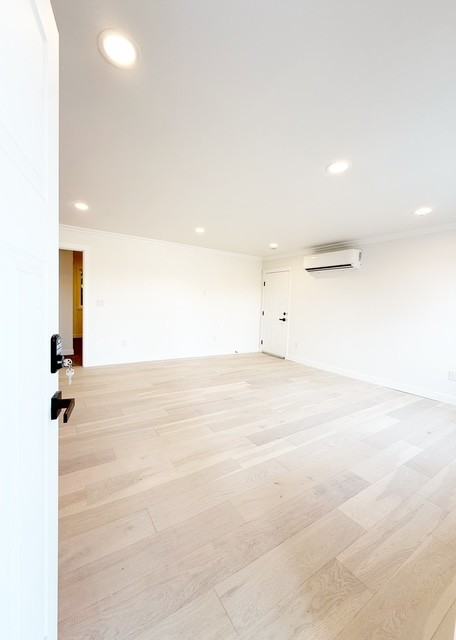 5960 Watauga Beach Dr E #1 - Photo 6 of 29