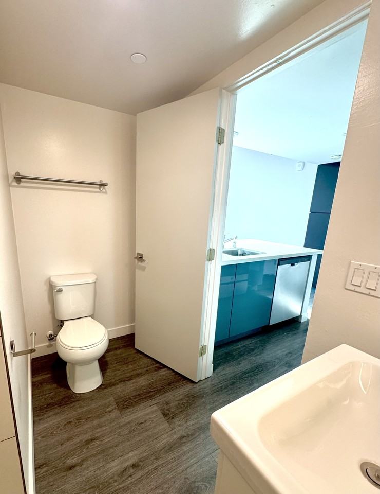 4405 West Point Loma BoulevardHAVEN | Point Loma - 308 #308 - Photo 6 of 10