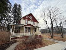 105 Valentine Pl - Photo 1 of 1