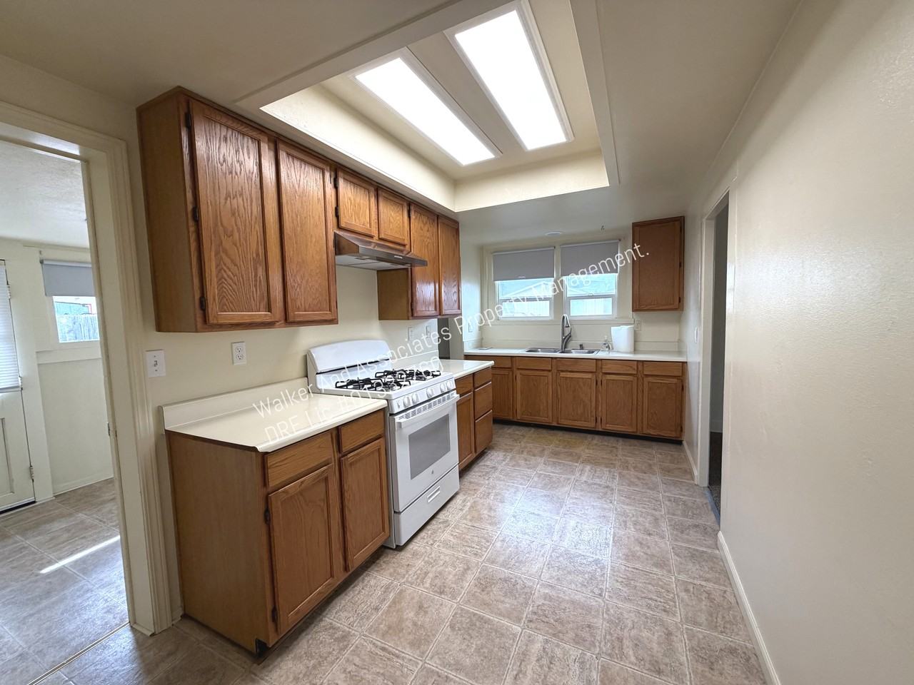 5120 Union Ave #1 - Photo 6 of 12