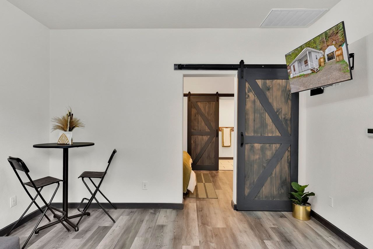 902 Residence St #1 - Photo 3 of 26