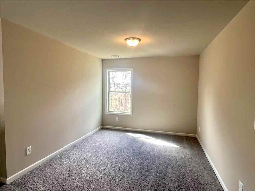 110 Auburn Crossing Way #1 - Photo 4 of 15