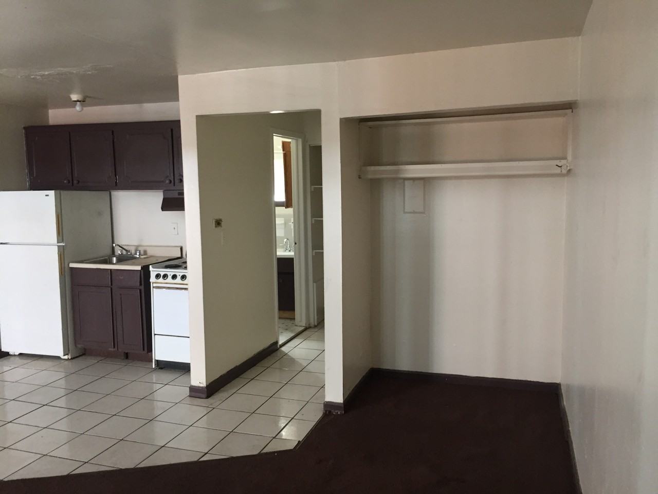 12775 Plymouth RdApt. #22-23 - Photo 4 of 9