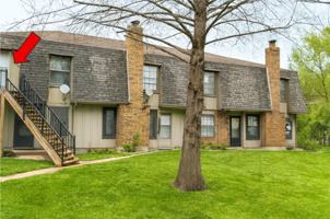 featured image of 224 Nw Woods Chapel Rd