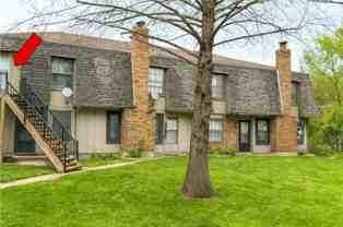 224-234 NW Woods Chapel Rd - Photo 1 of 1