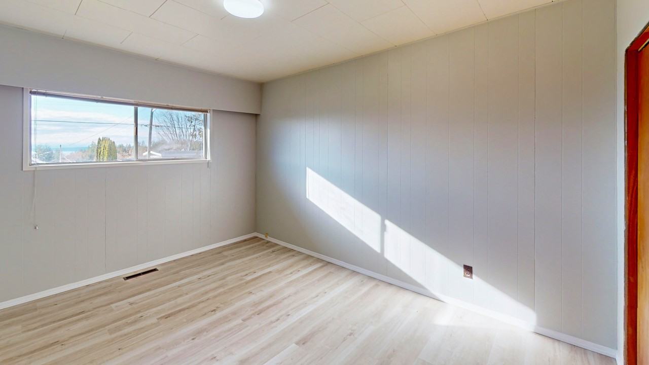 4516 Manson Avenue - Photo 4 of 12