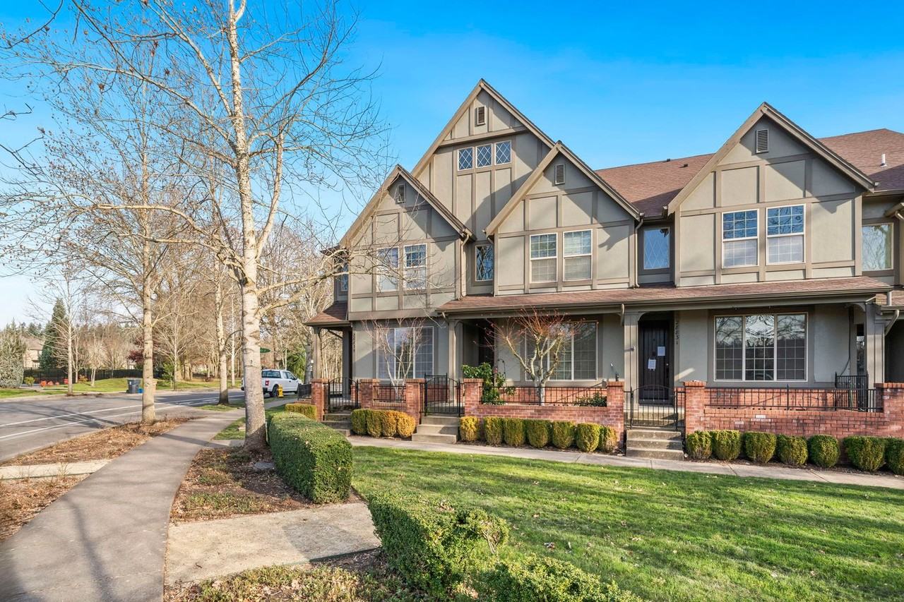 28839 Sw Costa Cir W - Photo 2 of 36