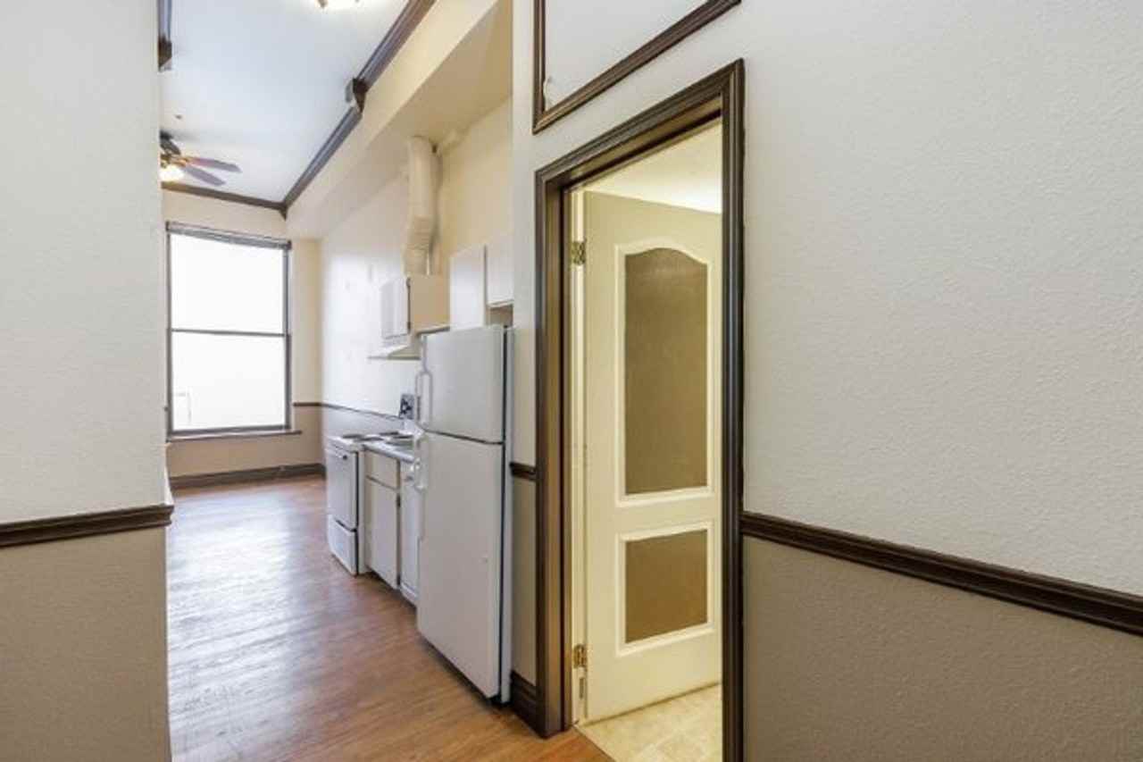 #397 ST. JAMES APARTMENTS - Photo 7 of 21