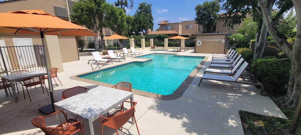 14101 Browning - Photo 6 of 23