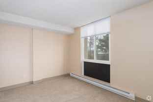 930 N Washington St - Photo 1 of 1