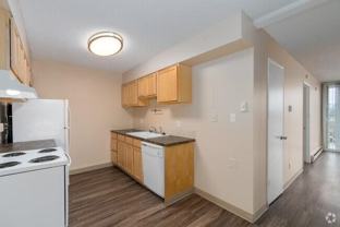 930 N Washington St - Photo 1 of 1