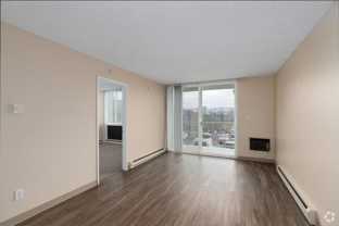 930 N Washington St - Photo 1 of 1