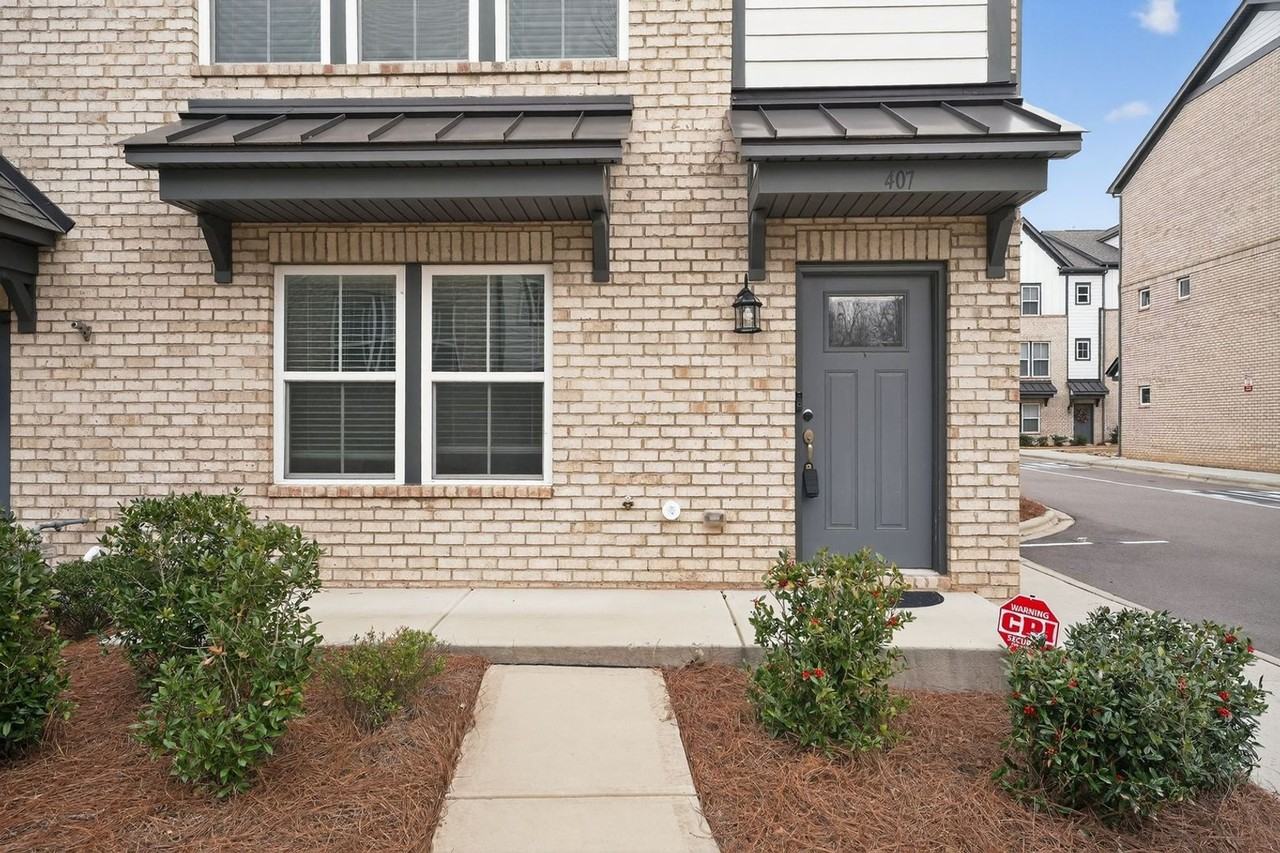 407 Grey Reagan Trl - Photo 3 of 32