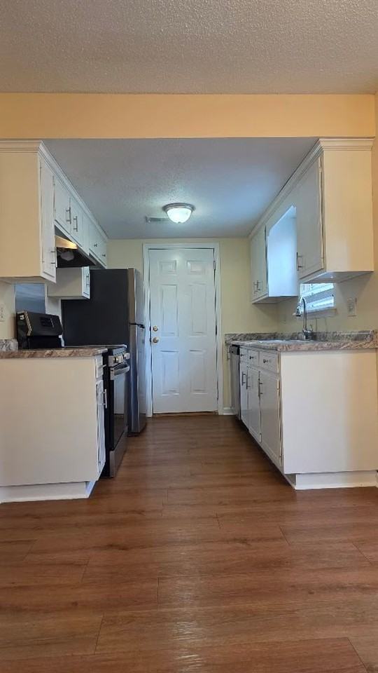 121 Danville Dr - Photo 7 of 18