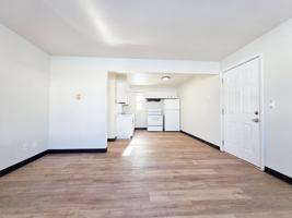 featured image of 811 W Whittier Dr