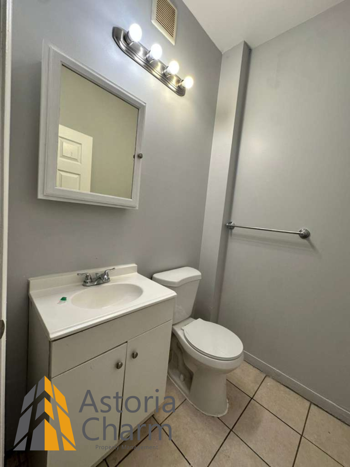 1716 Ashburton St - Photo 6 of 15