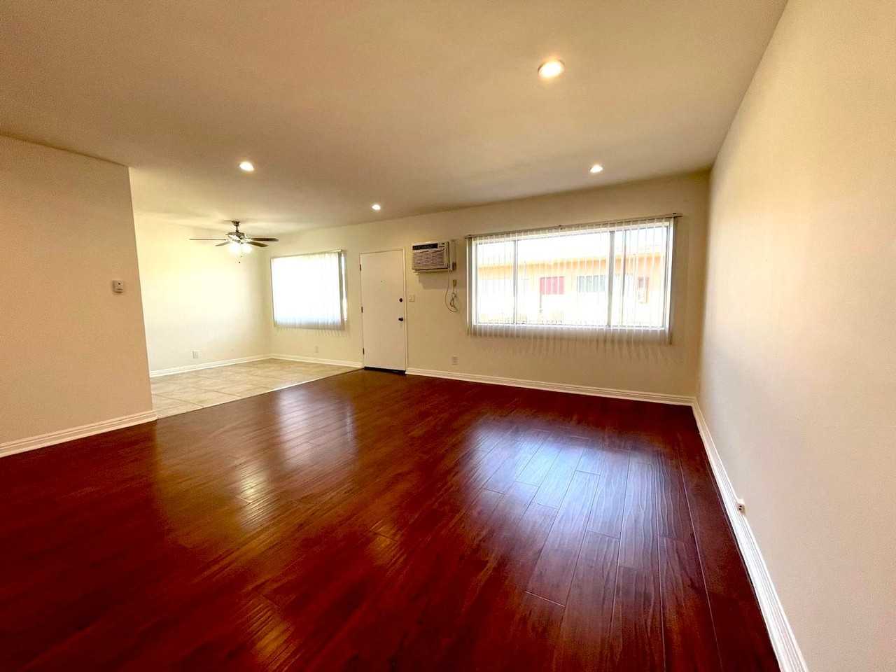 lan8145 - Photo 3 of 18