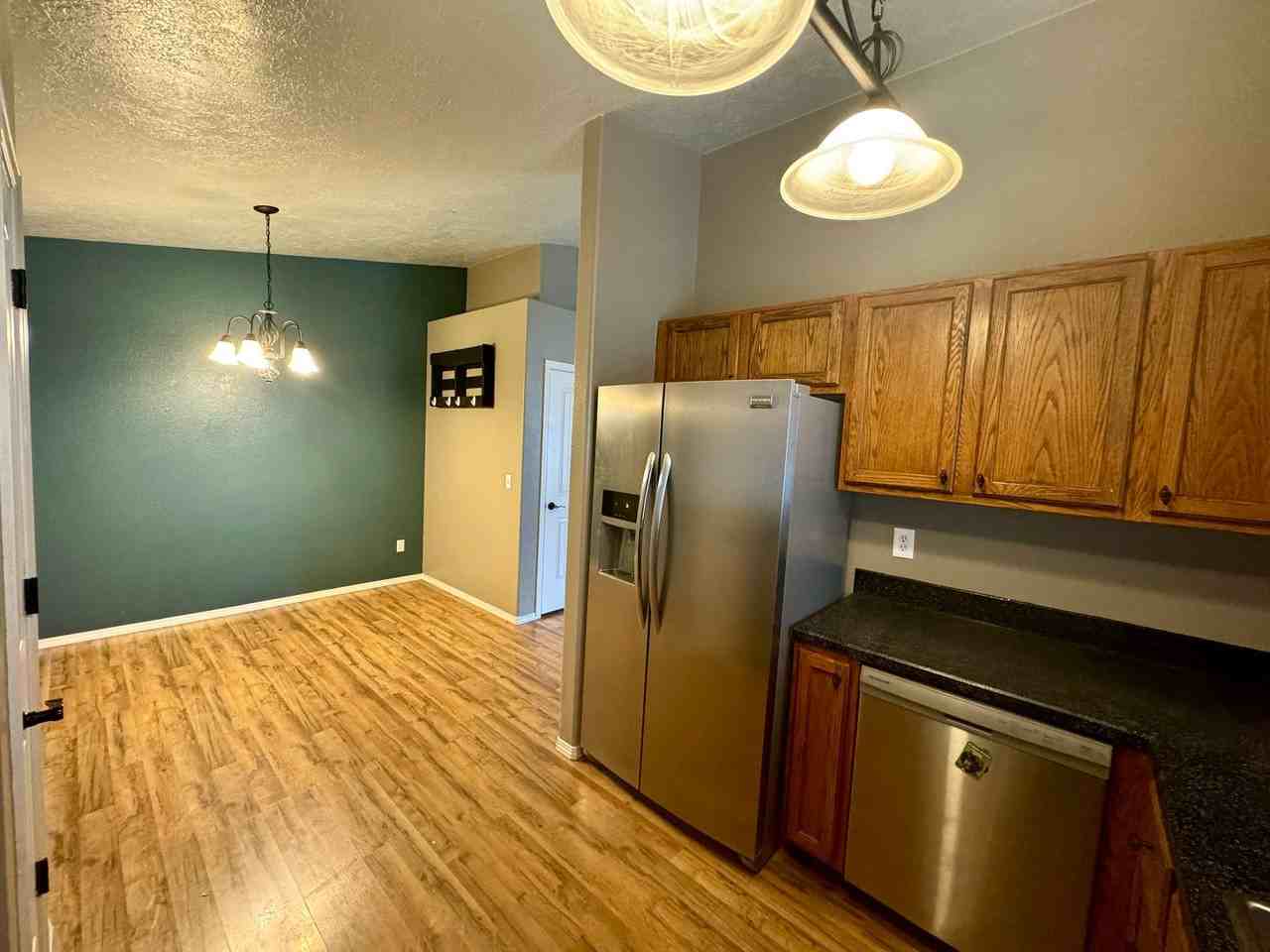 1178 N Shreveport Ave - Photo 5 of 22