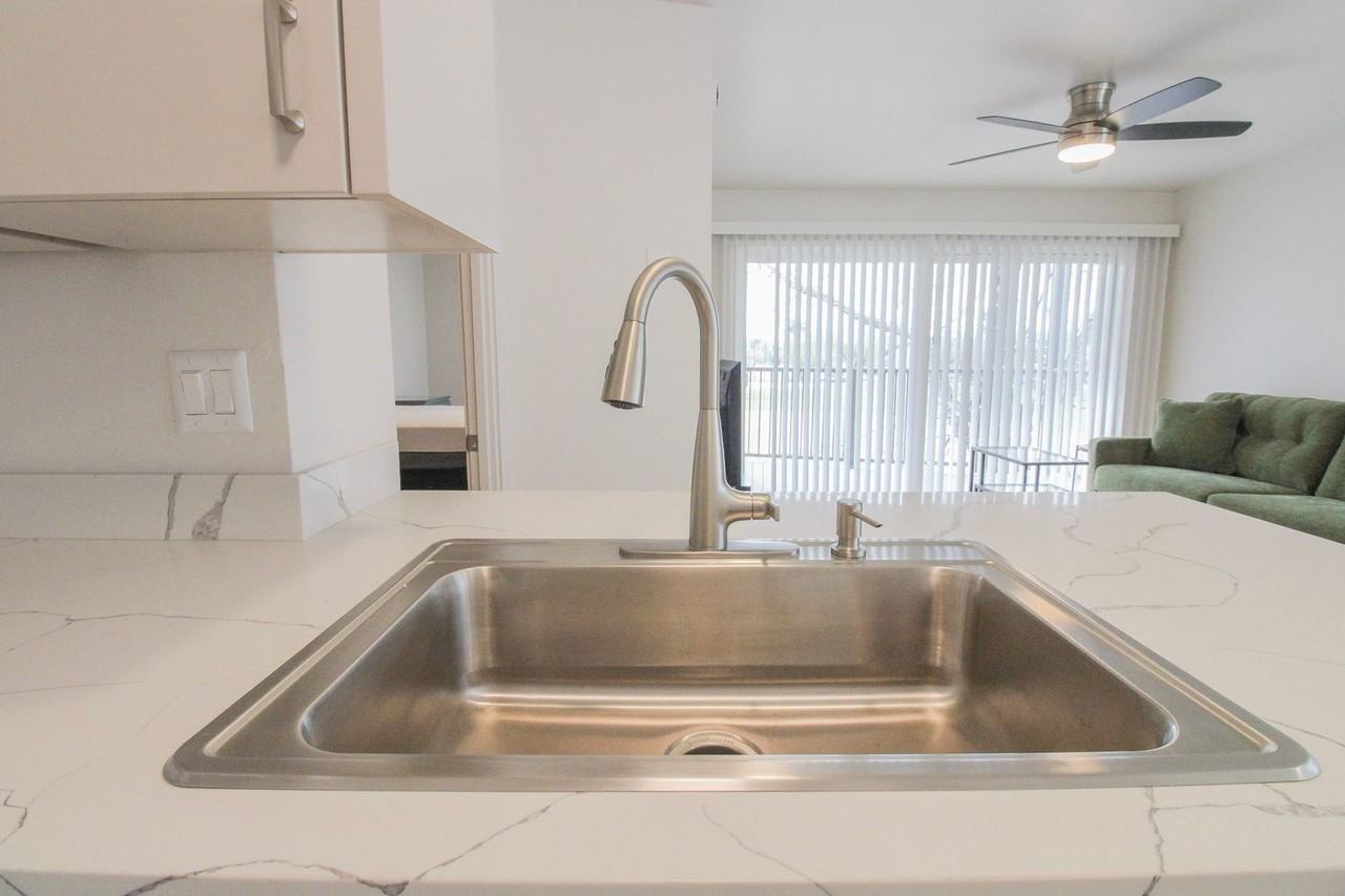 1247 Murray Ave #4 - Photo 5 of 14