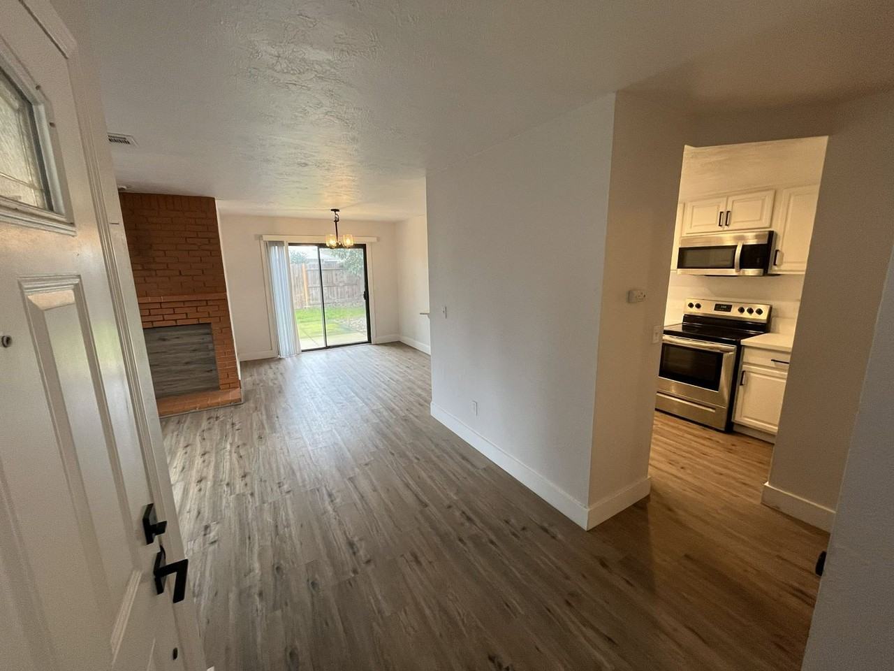 8879 Minnie Cir - Photo 3 of 50