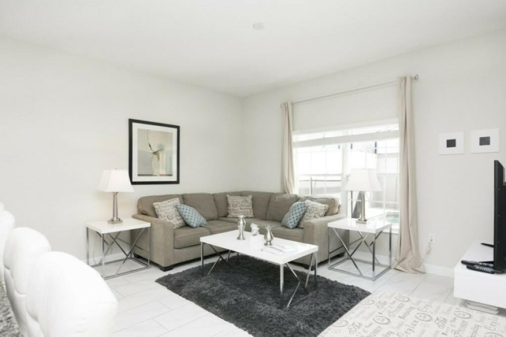 4807 Clock Tower Dr - Photo 2 of 50