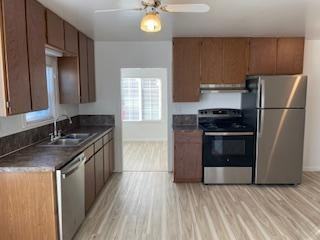 962 Park Ave Ne - Photo 4 of 9