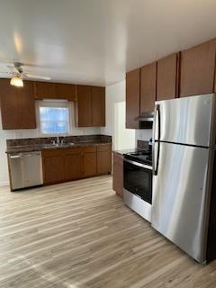 962 Park Ave Ne - Photo 5 of 9