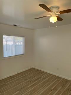 962 Park Ave Ne - Photo 7 of 9