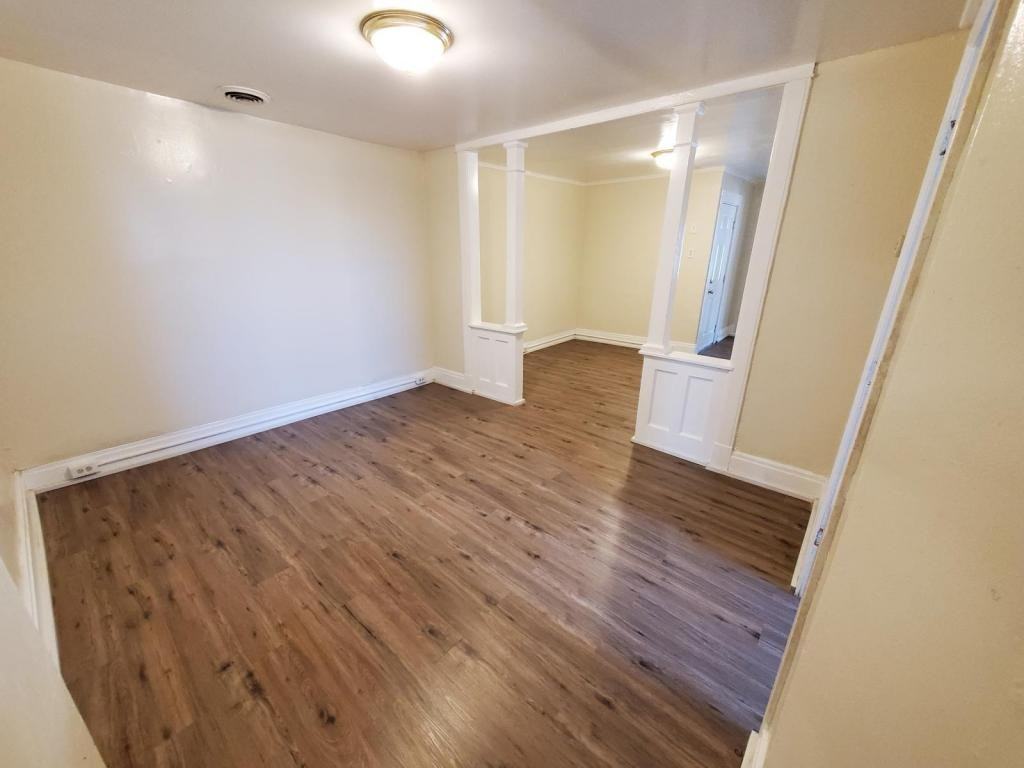 213 E Main St - Photo 4 of 9