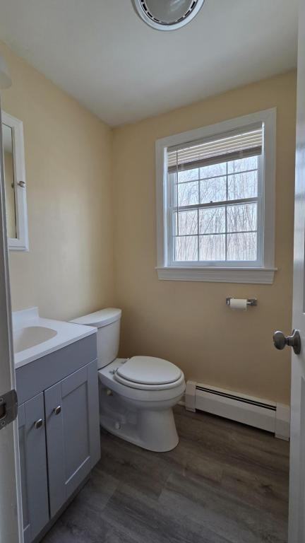 27 N Main St - Photo 6 of 12