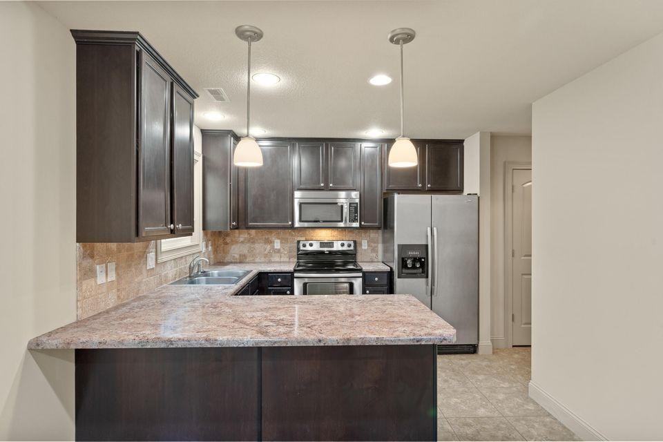 1811 Trellis Ln - Photo 6 of 24