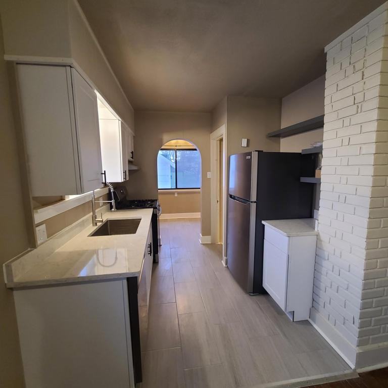 317 Dunnwood Dr - Photo 4 of 21