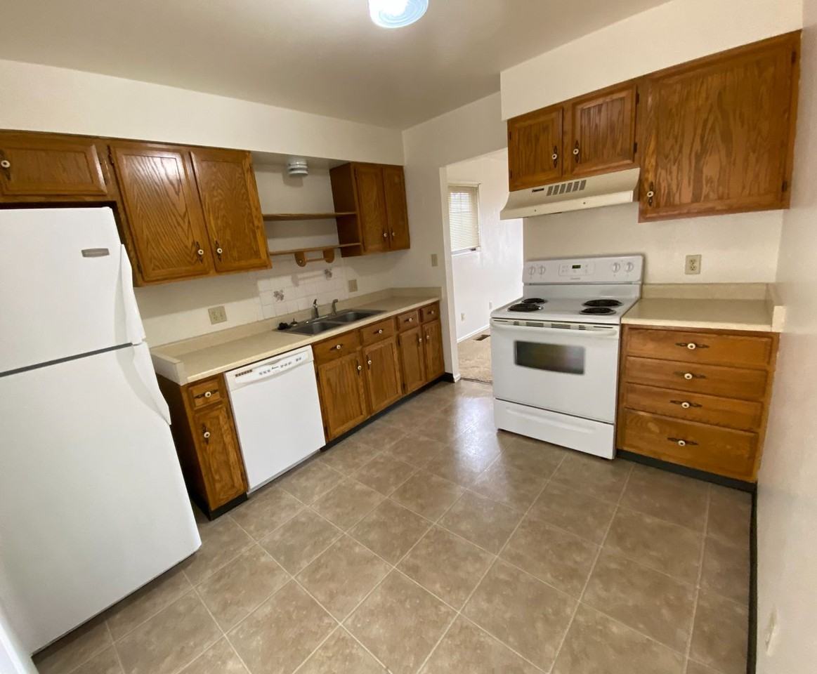 217 N 19th St - Photo 3 of 13