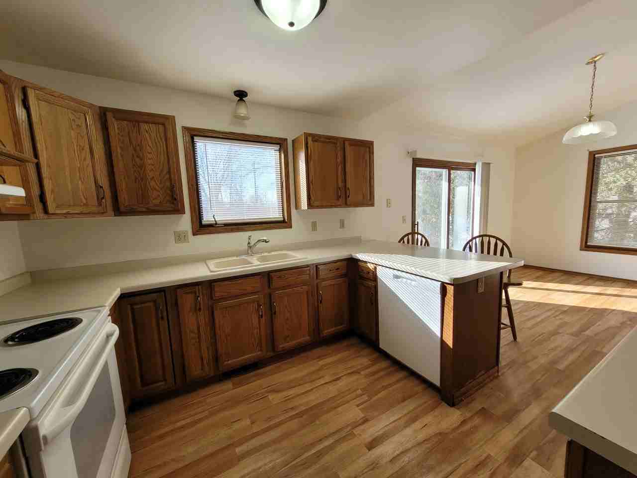 2083 2081/2 Schanock Dr #2083 - Photo 3 of 10