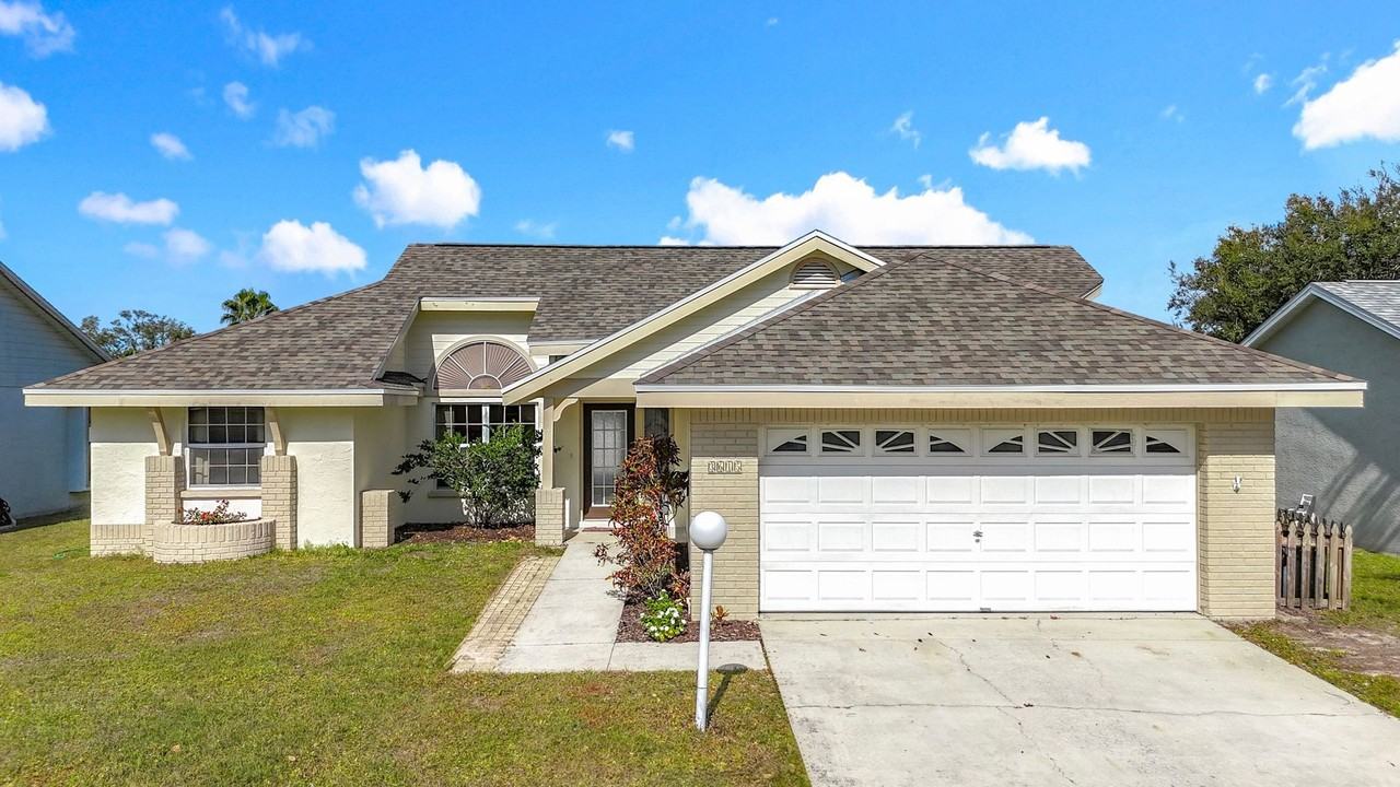 3615 75th Ter E - Photo 3 of 50