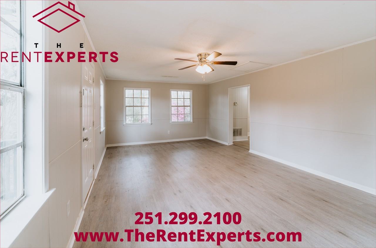 8666 Shaw St - Photo 6 of 28