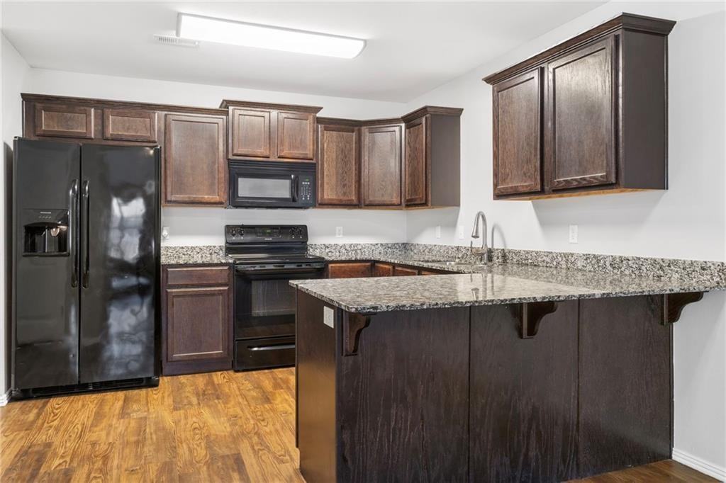 103 Foxglove St #103 - Photo 5 of 20