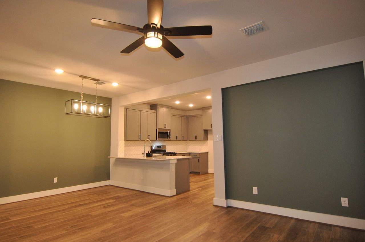 829 Crystal Oak Ln - Photo 5 of 26