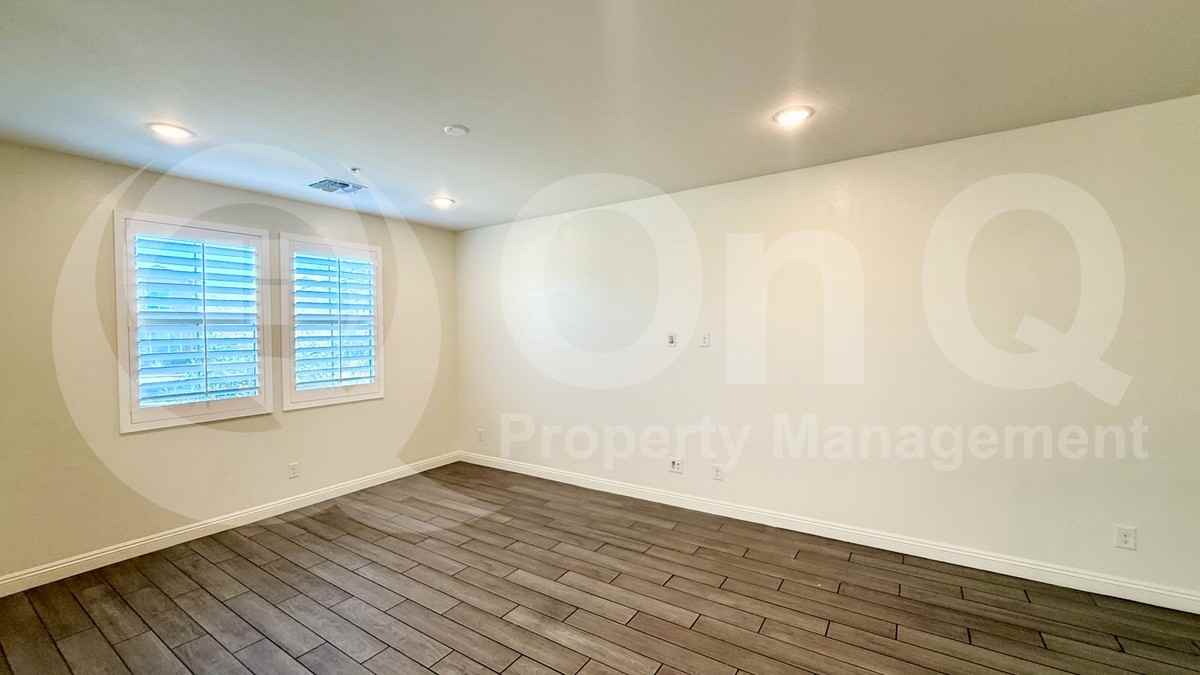 2494 N Heritage St - Photo 7 of 22