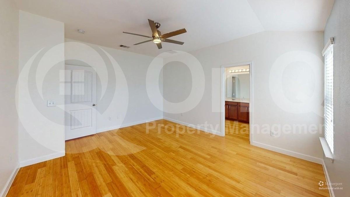 112 Esparza Ct - Photo 6 of 20