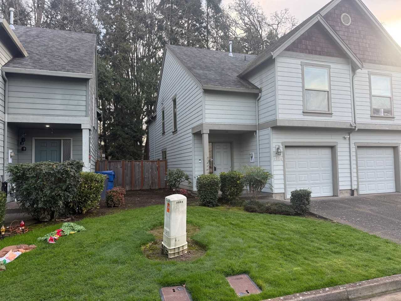 4084 Aden Pl Ne - Photo 3 of 42