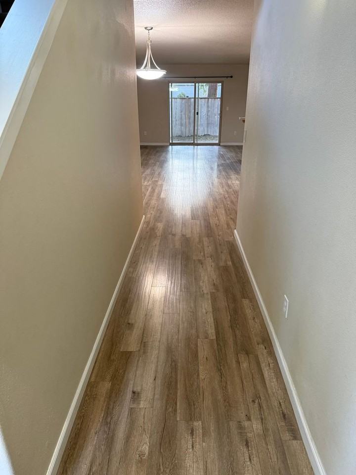 4084 Aden Pl Ne - Photo 4 of 42